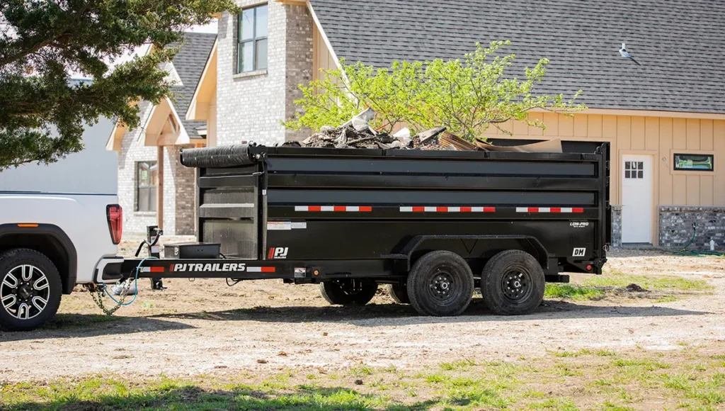 Junk hauling dump trailer